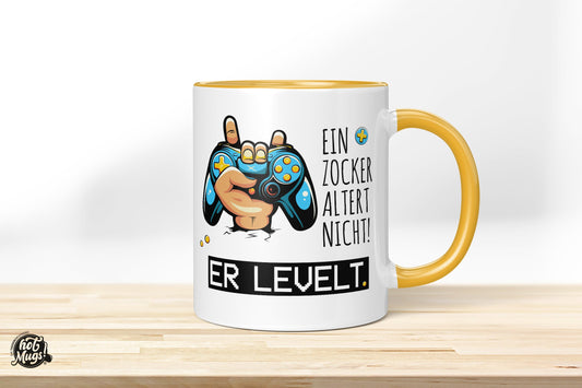 Ein Zocker alter nicht! Er levelt. - Die Tassendruckerei - Hotmugs.de